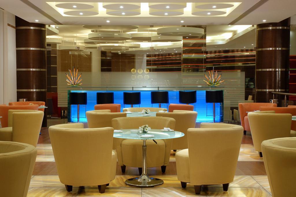 Trinity Hotel Bengaluru Bangalore Restaurante foto