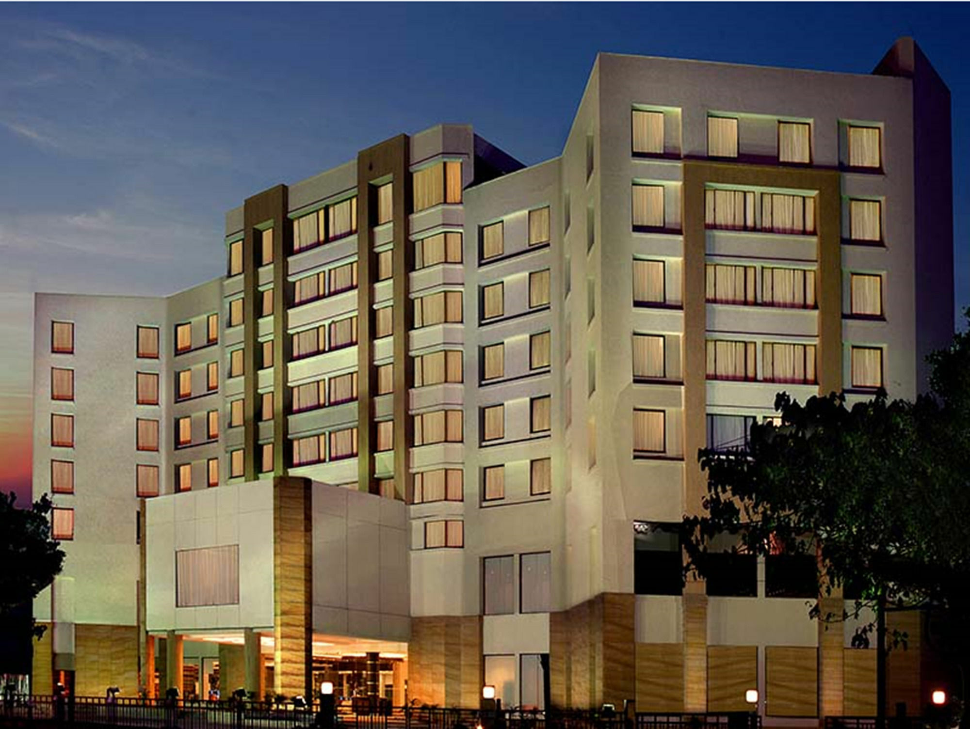 Trinity Hotel Bengaluru Bangalore Exterior foto